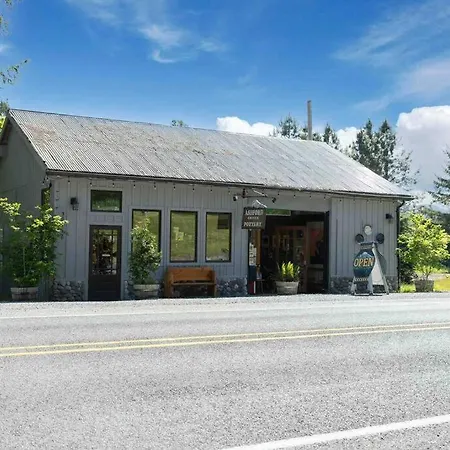 R & R Chalet At Mt. Rainier Ashford Exterior photo